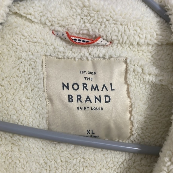 The normal brand utility vest - Picture 8 of 10